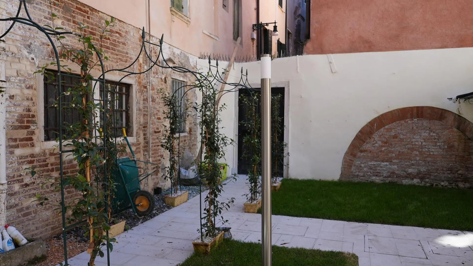 Qn Apartments Venezia Aparthotel